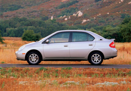 Green Cars: A Guide to Alternative Energy Cars Image